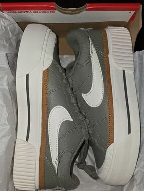 Nike Flax/Sail Court Legacy Lift Platform Shoes